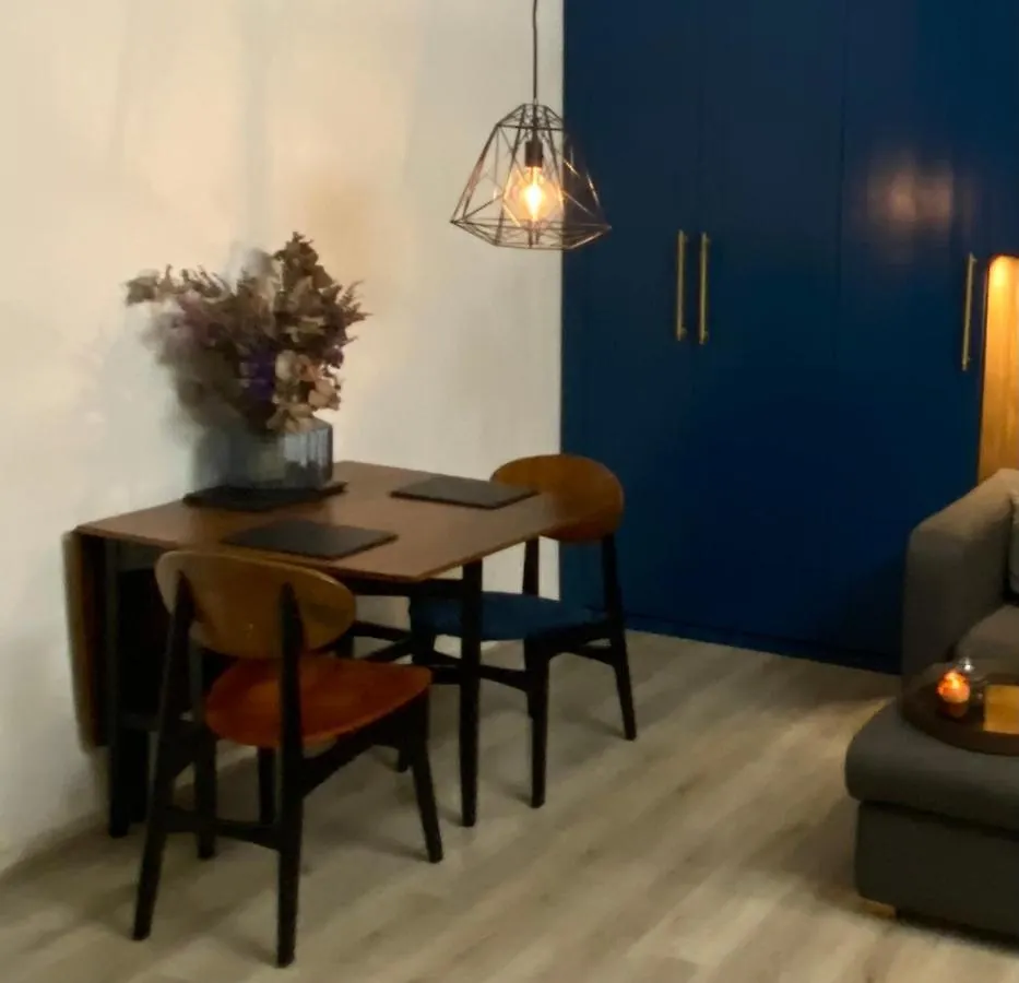 Centrally Located London Apartment
